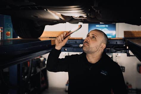 mechanic caroline springs
